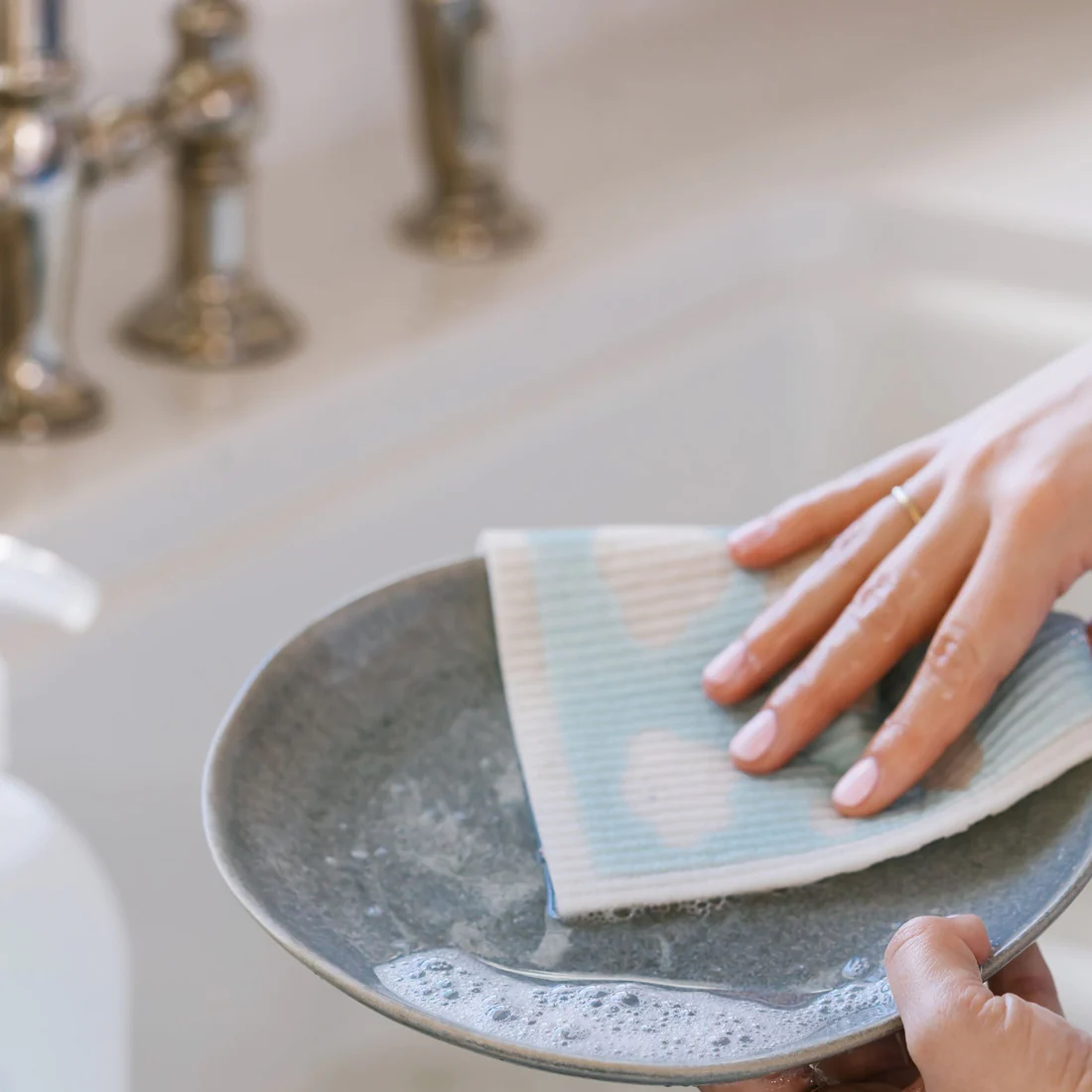 Swedish Dishcloths 3 Pack Anti-Bacterial Cleaning Cloths - Image 7